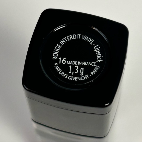 Givenchy Beauty Box - Picture 11 of 15